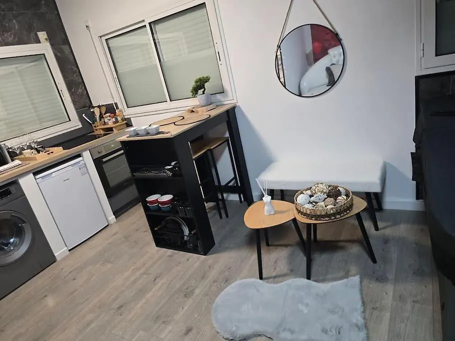 Logement Romantique Jacuzzi Spa Vieille-Toulouse Διαμέρισμα